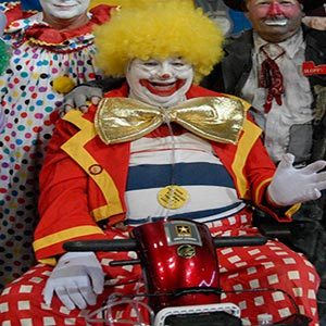 act-wheels-clown